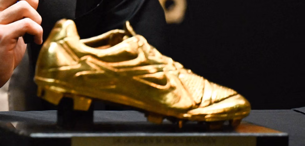 sepatu emas piala dunia