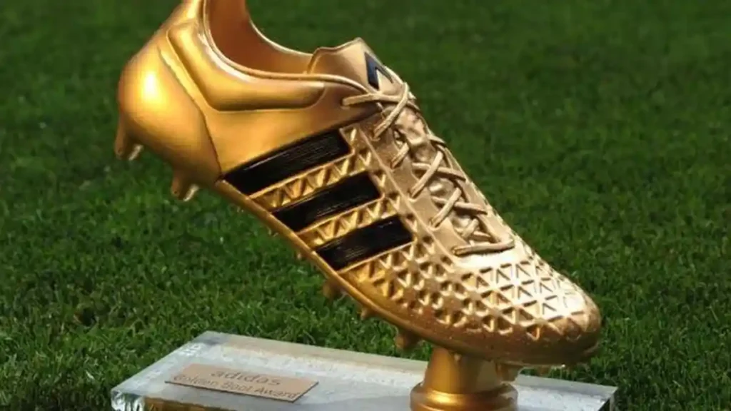 sepatu emas piala dunia
